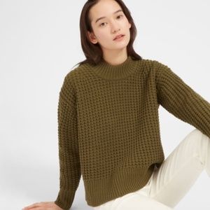 Everlane Wool-Cashmere Waffle Square Crew in Olive
